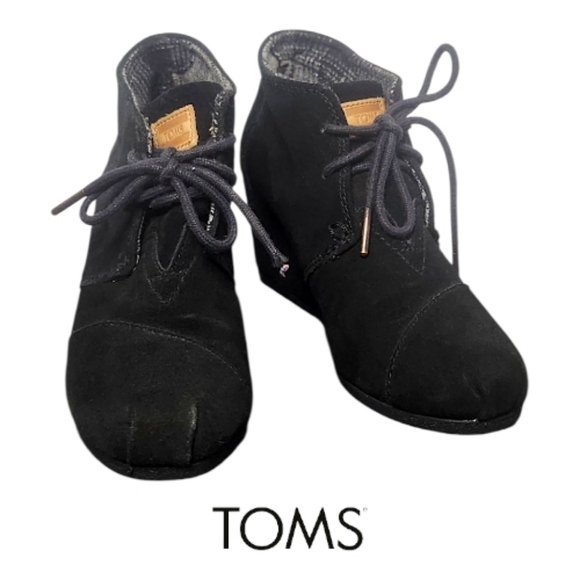 Toms 'Desert' Black Suede Wedge Ankle Booties - Size 5 - Picture 2 of 7